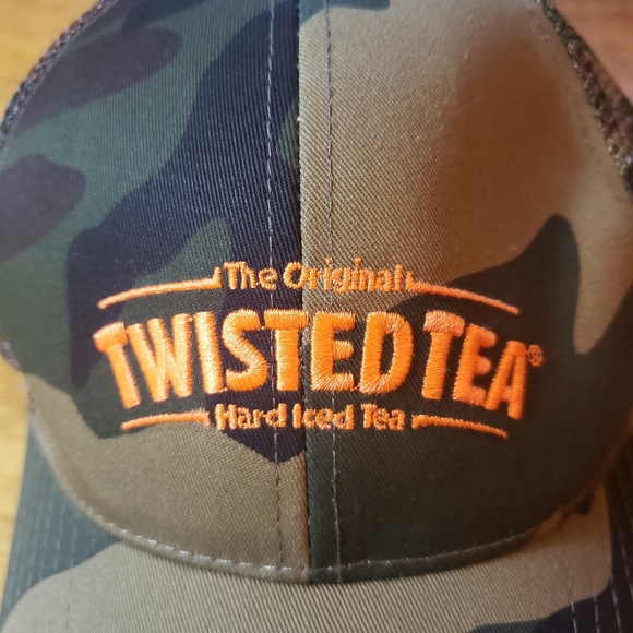 Twisted Tea Embroidered Camo Adjustable Baseball Hat - Picture 2 of 7